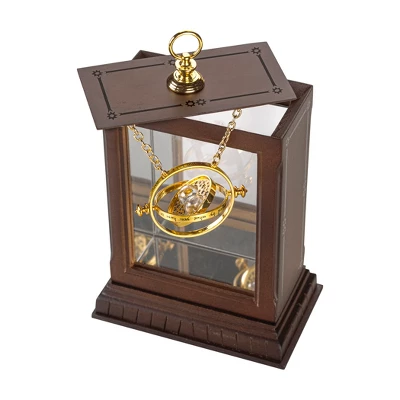Harry Potter Collector Time Turner Replica 4 Harry Potter Collector Time Turner Replica - Image 4