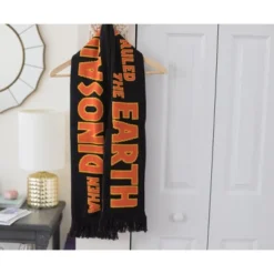 Nerd Block Jurassic Park Large Knitted Scarf "When Dinosaurs Ruled The Earth" -Toys Sale Store GUEST 0fcd819c eb2e 4e84 b6bf 1c1ad53fe4cd