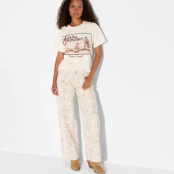 Women's Sabrina Carpenter Short N Sweet Short Sleeve Graphic T-Shirt - Off-White -Toys Sale Store GUEST 52eb4d3f c43f 4c3e 999d e93df59a2aec