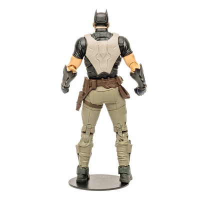 DC Comics Multiverse Gold Label Collection Batman Dark Detective Action Figure (Target Exclusive) 4 DC Comics Multiverse Gold Label Collection Batman Dark Detective Action Figure (Target Exclusive) - Image 4