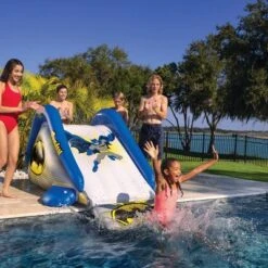 WOW Batman Pool Slide -Toys Sale Store GUEST 5f5f7ffb 22b0 4d1a b253 2d989e986a3c