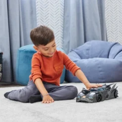 DC Comics Crusader Batmobile With Action Figure -Toys Sale Store GUEST df2f1282 07a0 486f 9b63 5202d7df51b8